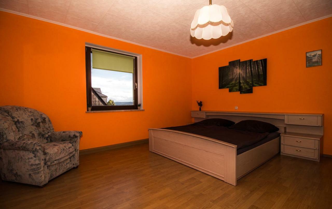 Am Balkon Des Erzgebirges Bernsbach Exterior foto